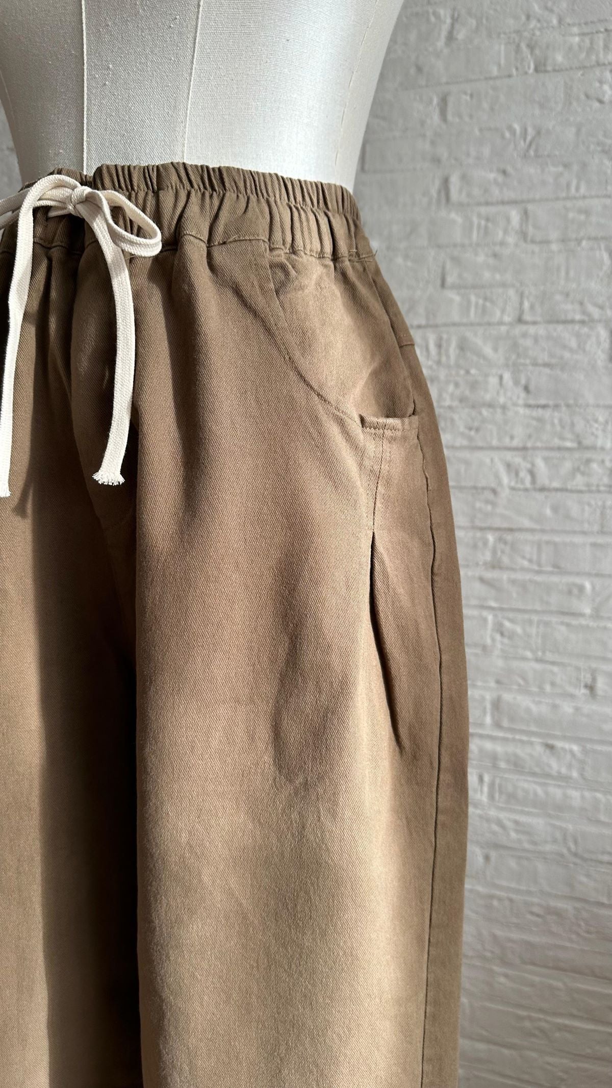 Cotton Trousers - Brown